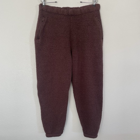 SKIMS Pants - SKIMS Plush Sherpa Jogger Pants
